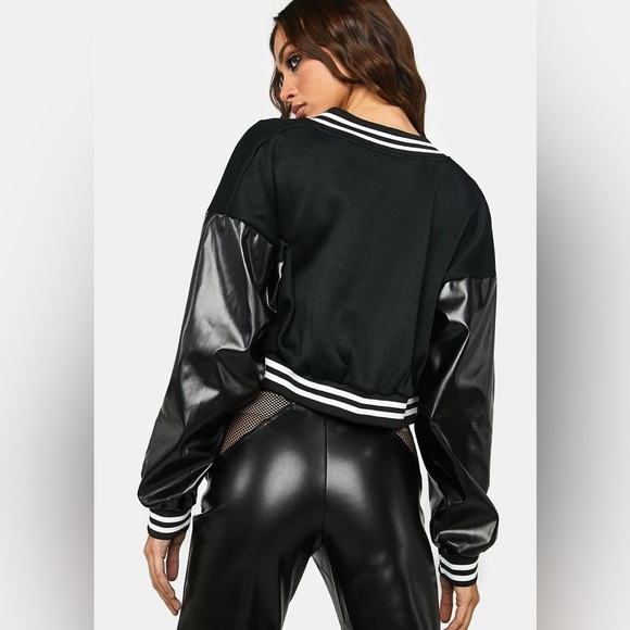 NWOT Fashion Nova Cropped Varsity Jacket Black Faux Leather Sleeve Sz Small Y2K - Picture 10 of 13